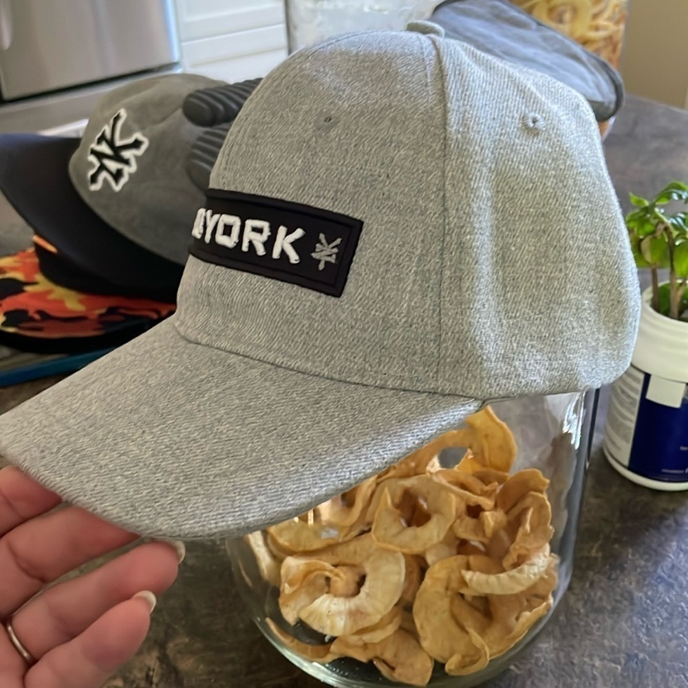 WEST49 | Zoo York | SnapBack | Gray | Baseball | Cap/Hat